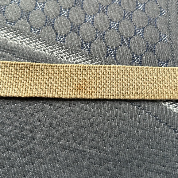 Coach 3810 Natural Linen Belt British
Tan Leather Brass Buckle 34” - Picture 7 of 8